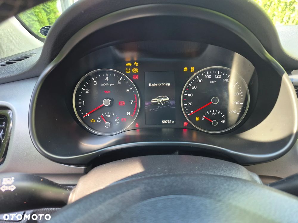 Kia Stonic - 18