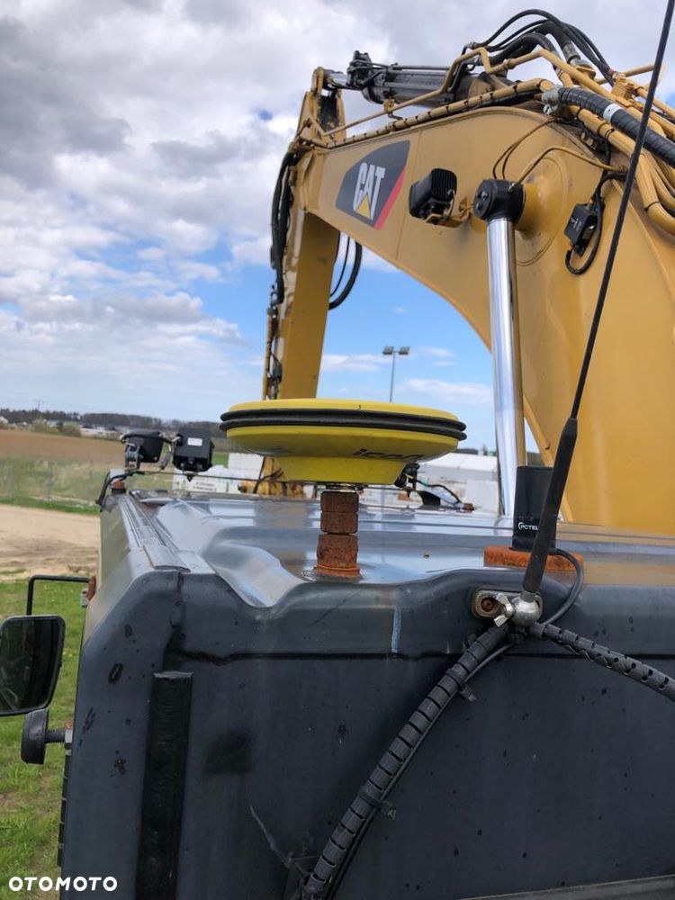 Caterpillar 320 ROTOTILT LEICA 3D SYSTEM - 39