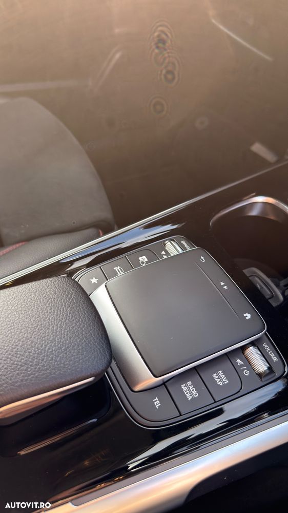 Mercedes-Benz GLB 200 d 8G-DCT Edition AMG Line - 11