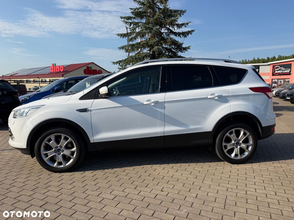 Ford Kuga 2.0 TDCi 2x4 Titanium - 2
