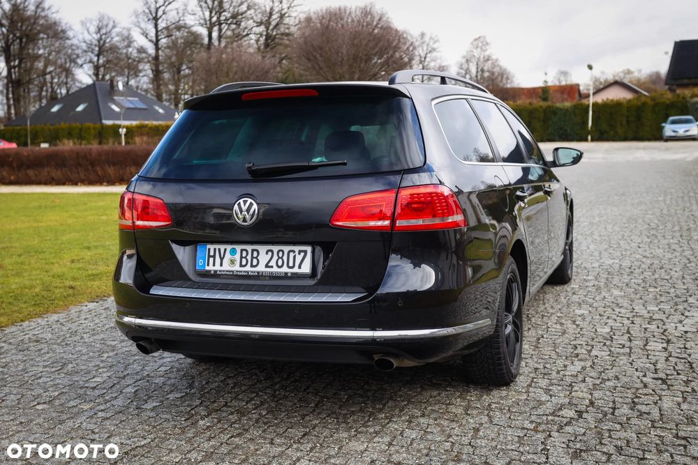 Volkswagen Passat 2.0 TDI 4Motion DSG BlueMotion Tech Highline - 12