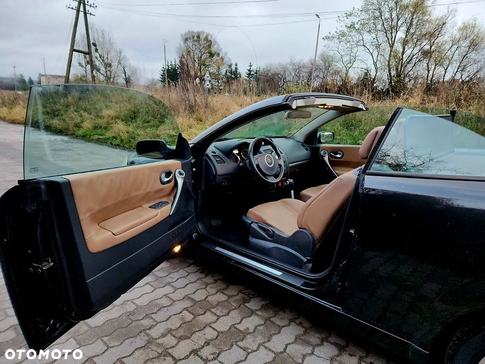 Renault Megane 2.0 Dynamique - 21