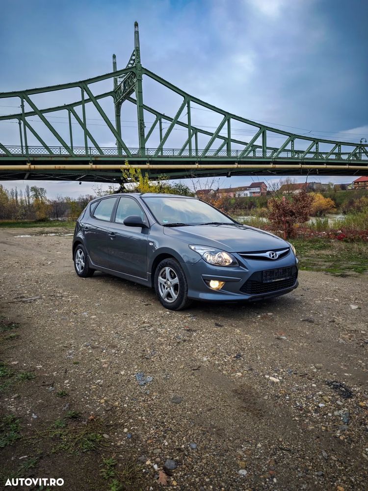 Hyundai i30 1.6 CRDI Classic - 9