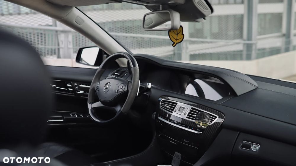 Mercedes-Benz CL - 20