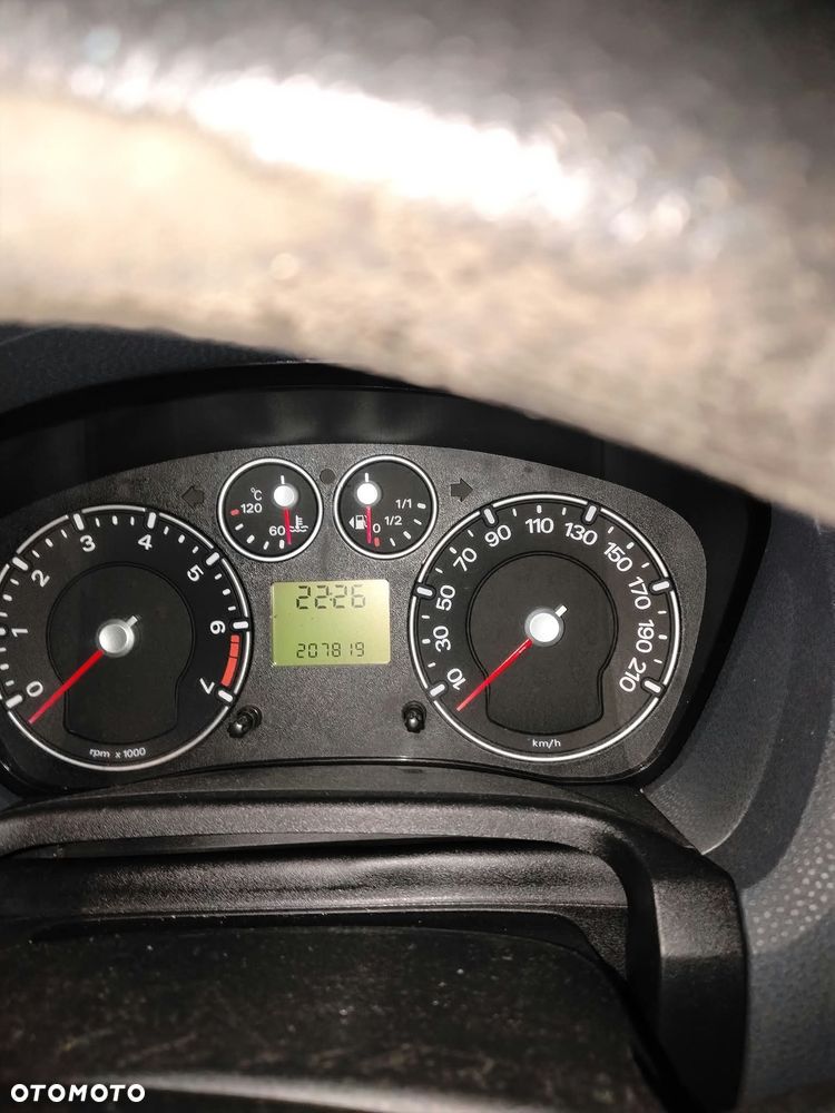 Ford Fiesta 1.3 - 7