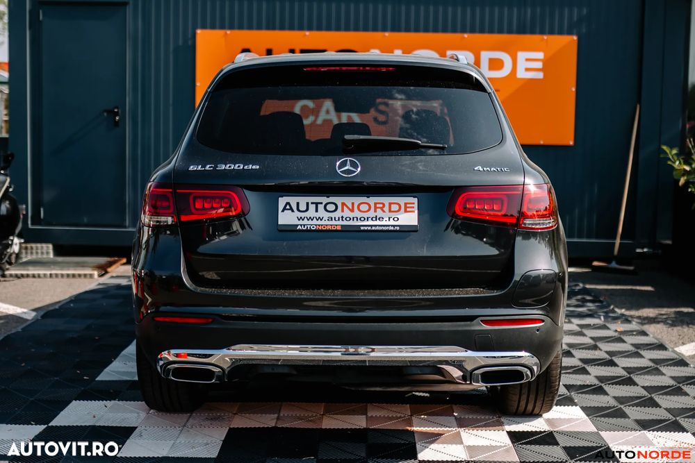 Mercedes-Benz GLC - 15