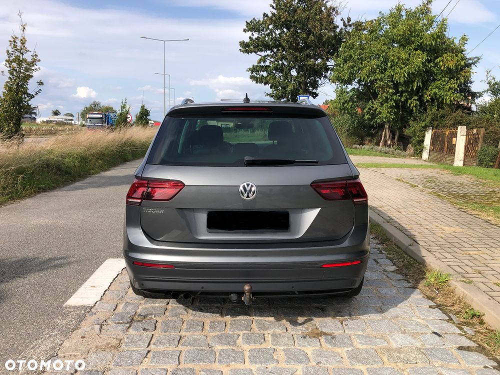 Volkswagen Tiguan - 5