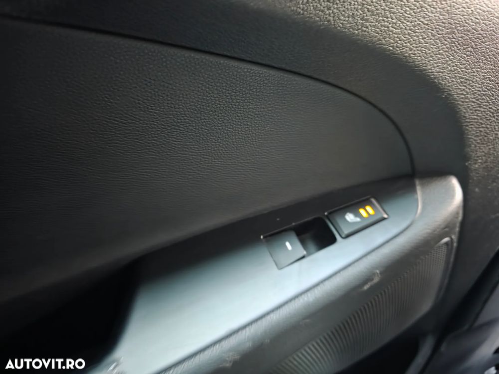 Hyundai Tucson blue 1.6 CRDi 2WD DCT Premium - 20