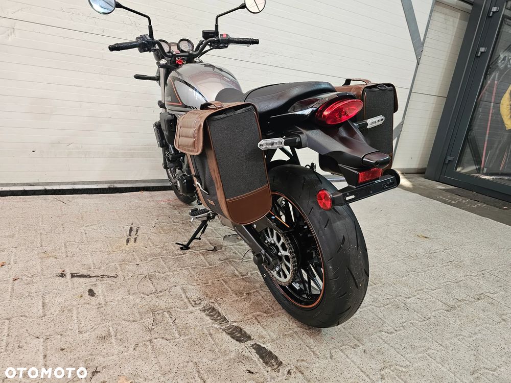 Kawasaki Z 650 RS - 18