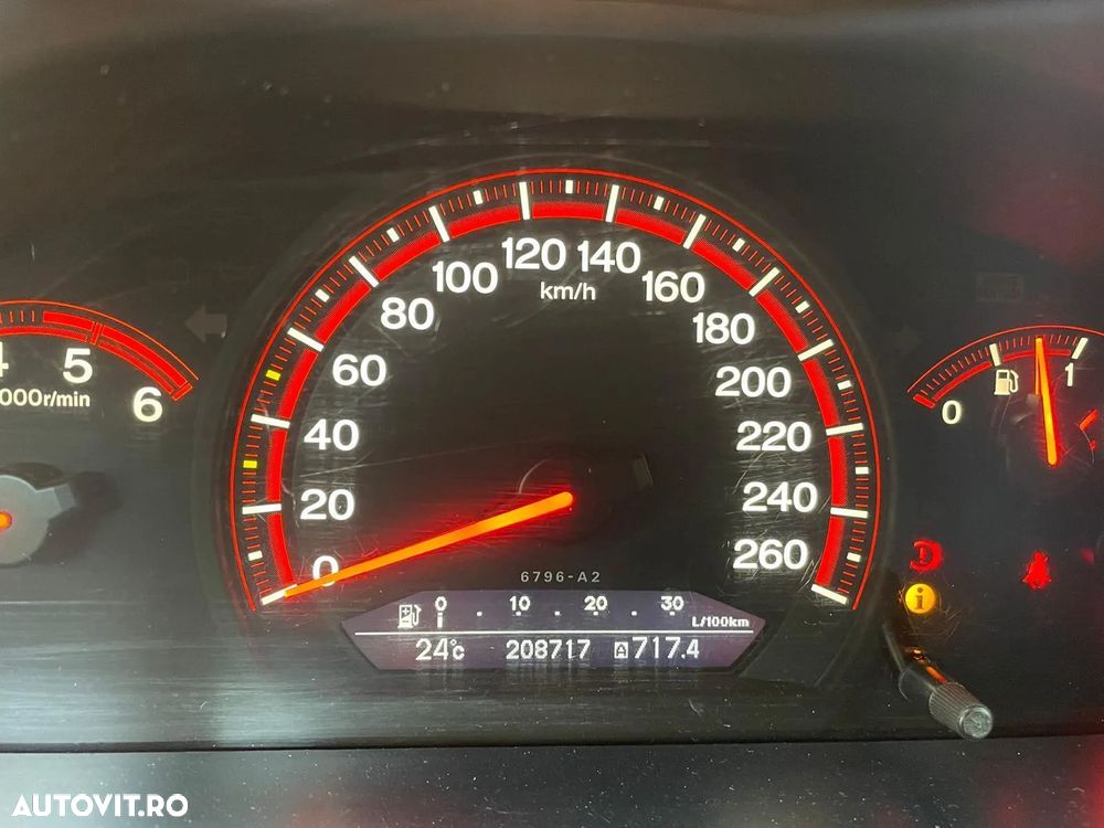 Honda Accord 2.2i-CTDi 4 Door LS - 11