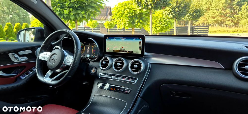 Mercedes-Benz GLC 200 d 4Matic 9G-TRONIC AMG Line Plus - 18