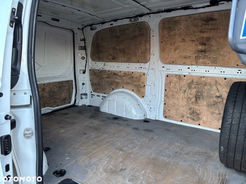 Mercedes-Benz Vito - 24