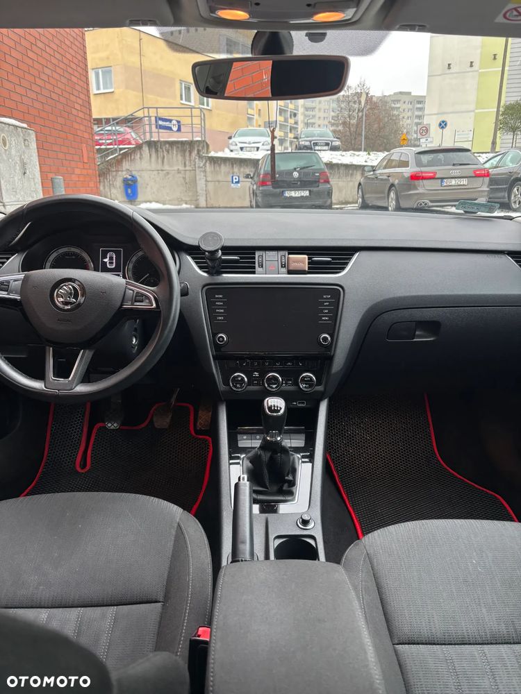 Skoda Octavia 1.5 TSI ACT Style - 15