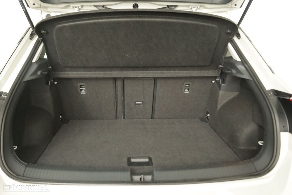 VW T-Roc 1.0 TSI Life - 22
