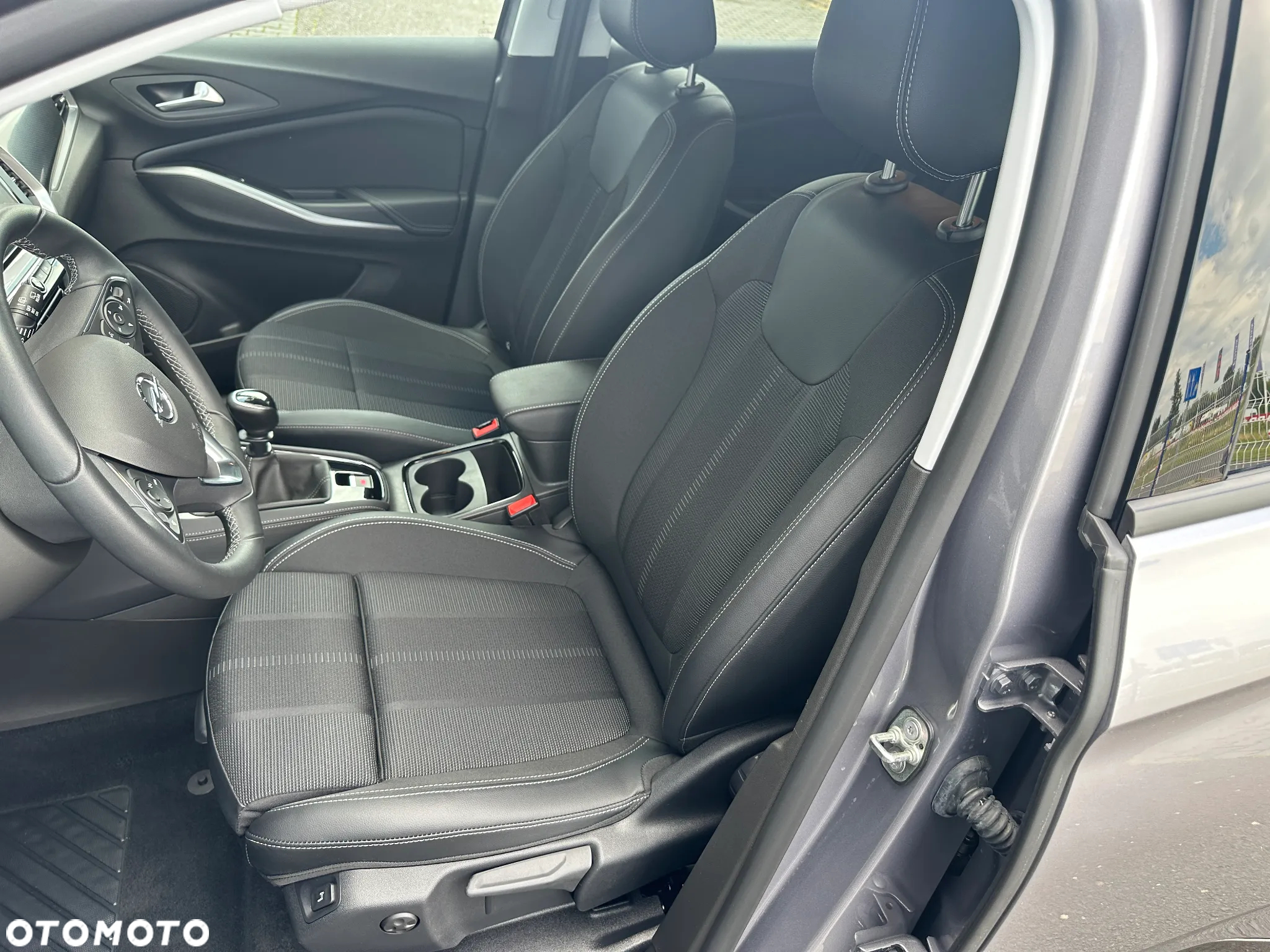 Opel Grandland 1.2 DI GS - 24