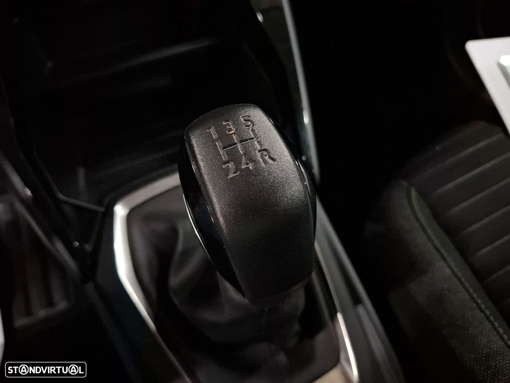 Peugeot 208 1.2 PureTech Active - 17