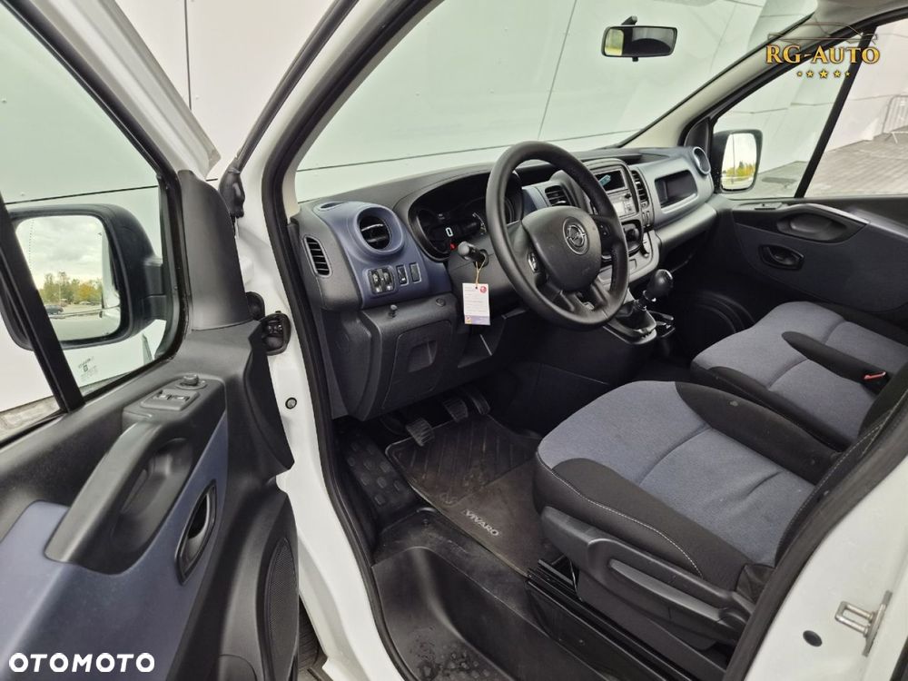 Opel Vivaro - 35