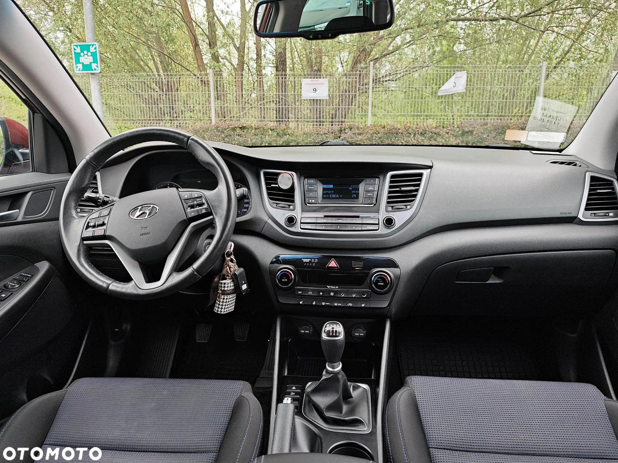 Hyundai Tucson 1.7 CRDI BlueDrive Comfort 2WD - 11