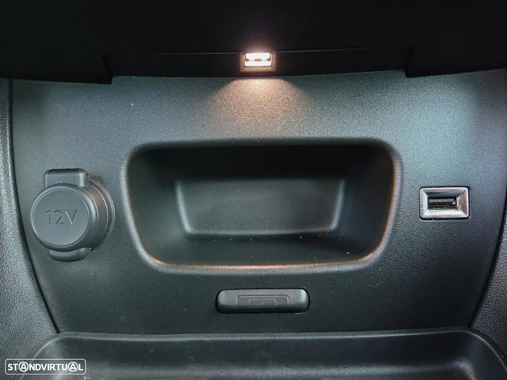 Citroën C3 Aircross 1.2 PureTech Shine - 28