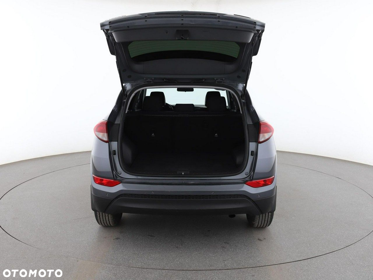 Hyundai Tucson blue 1.6 GDi 2WD Trend - 19