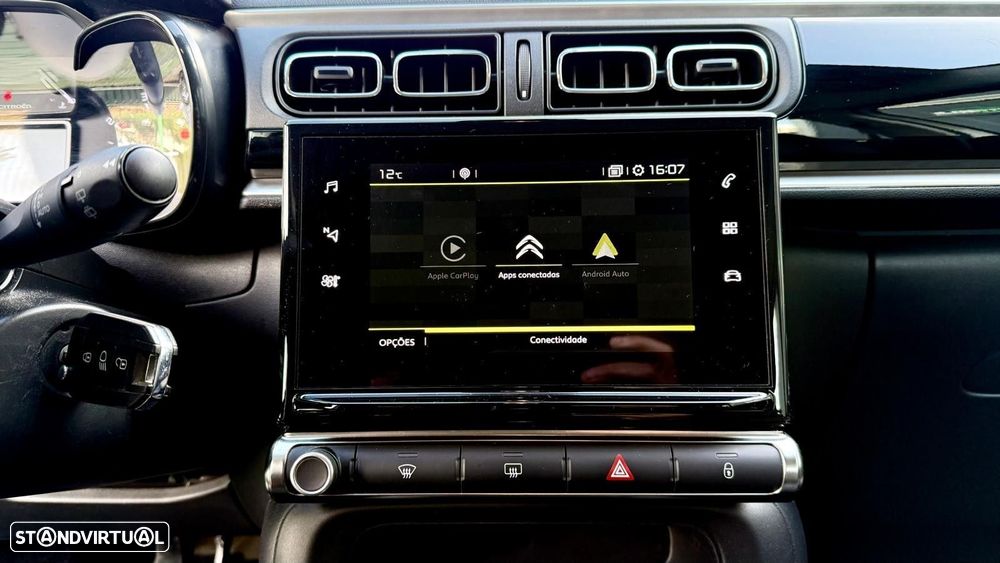 Citroën C3 1.2 PureTech Shine - 25