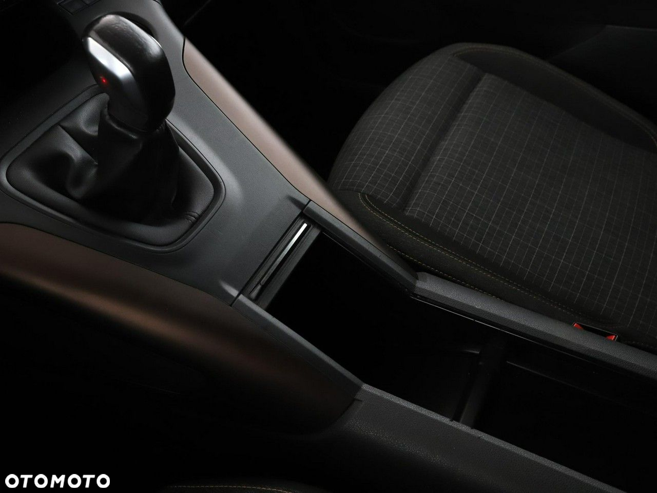 Peugeot Rifter N1 BlueHDI 100 L1 GT - 29