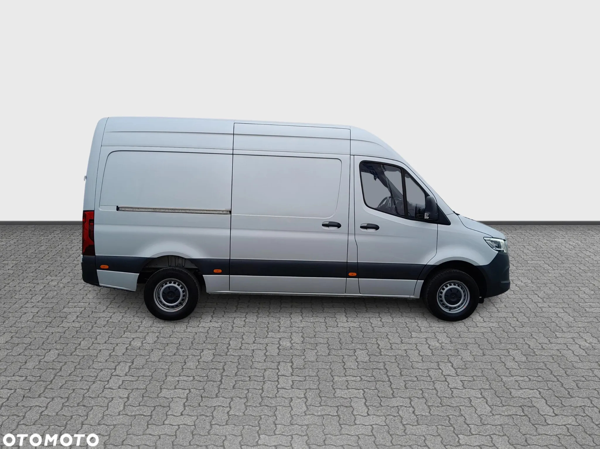 Mercedes-Benz Sprinter - 6