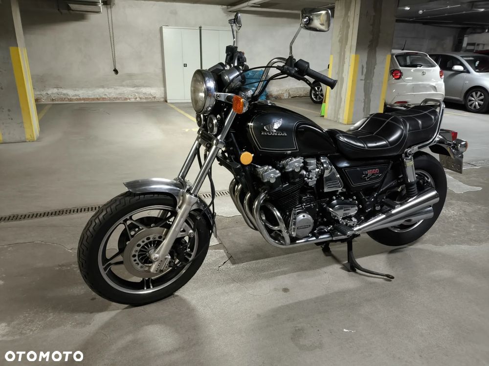 Honda CB - 8