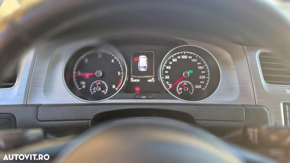 Volkswagen Golf 1.6 TDI DSG BMT Comfortline - 8