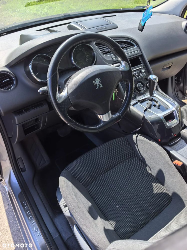 Peugeot 5008 2.0 HDi Premium + - 20