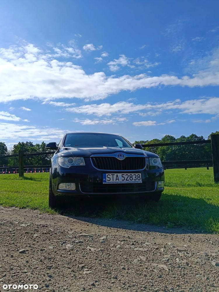 Skoda Superb 2.0 TDI Elegance - 9