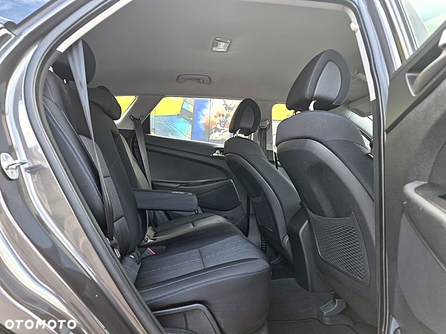 Hyundai Tucson blue 1.6 GDi 2WD Navi - 26