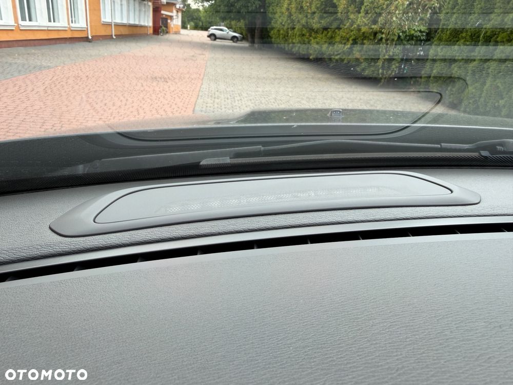 Volvo XC 70 D4 Geartronic Momentum - 37