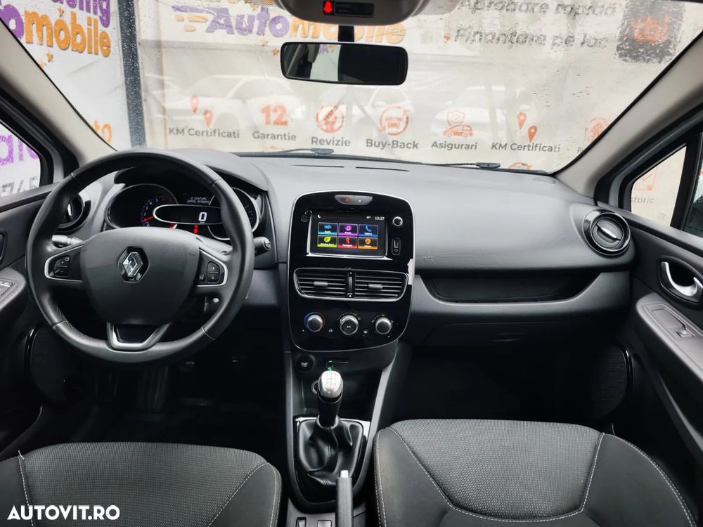 Renault Clio - 16
