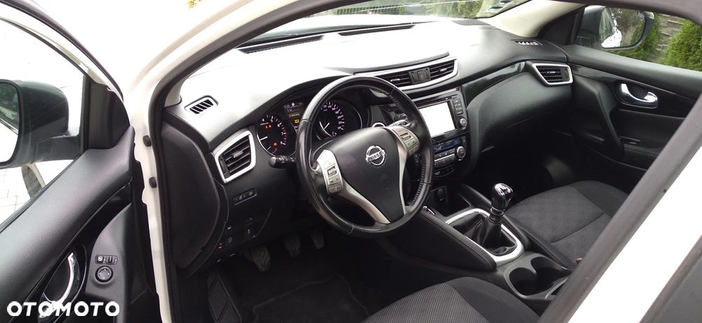 Nissan Qashqai 1.2 DIG-T N-Tec - 9