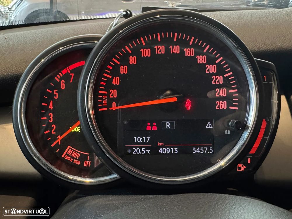 MINI 3 Portas Cooper Auto - 10