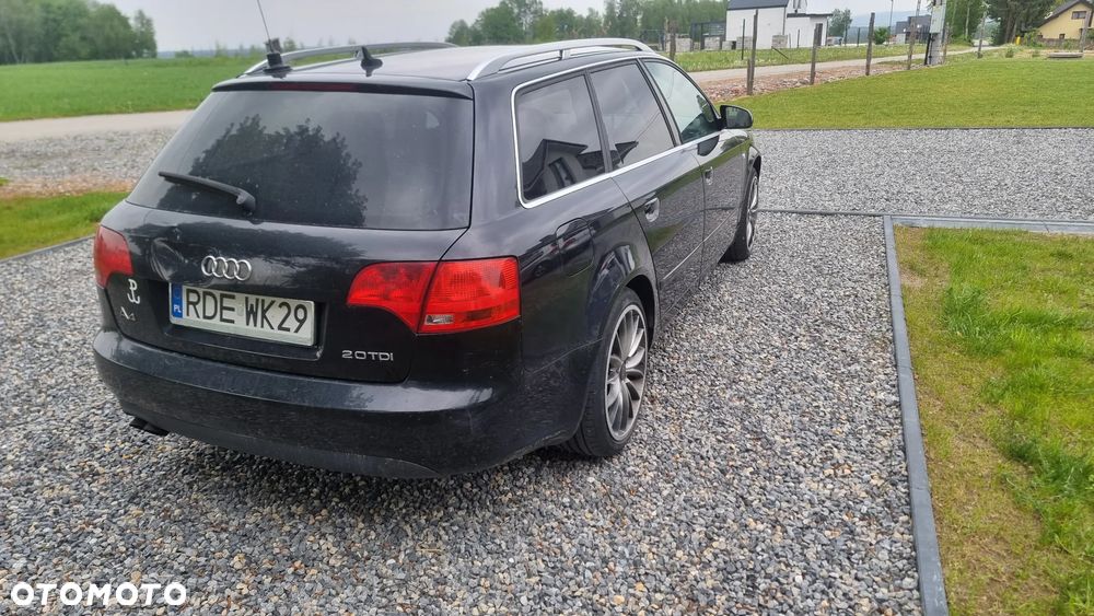 Audi A4 Avant - 4