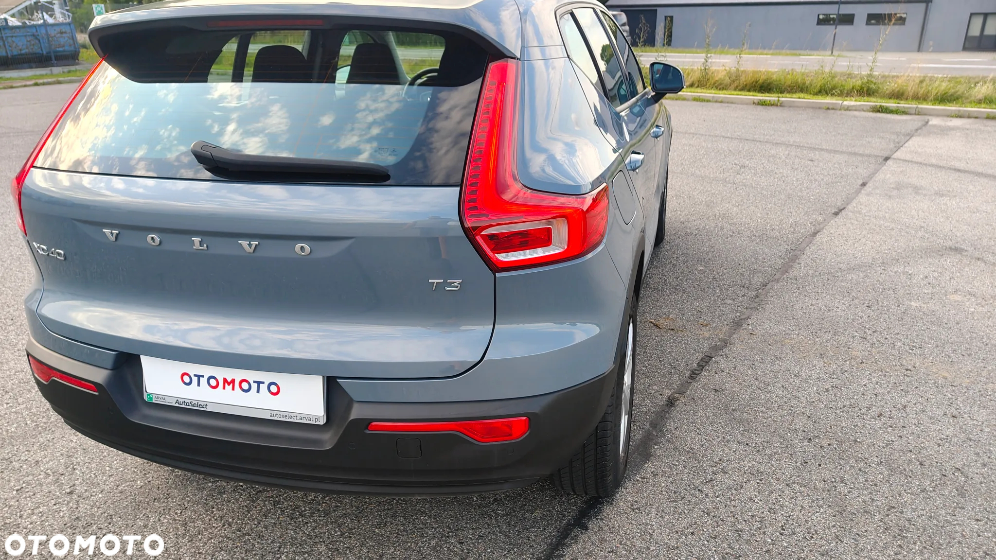 Volvo XC 40 T3 Momentum Core - 12