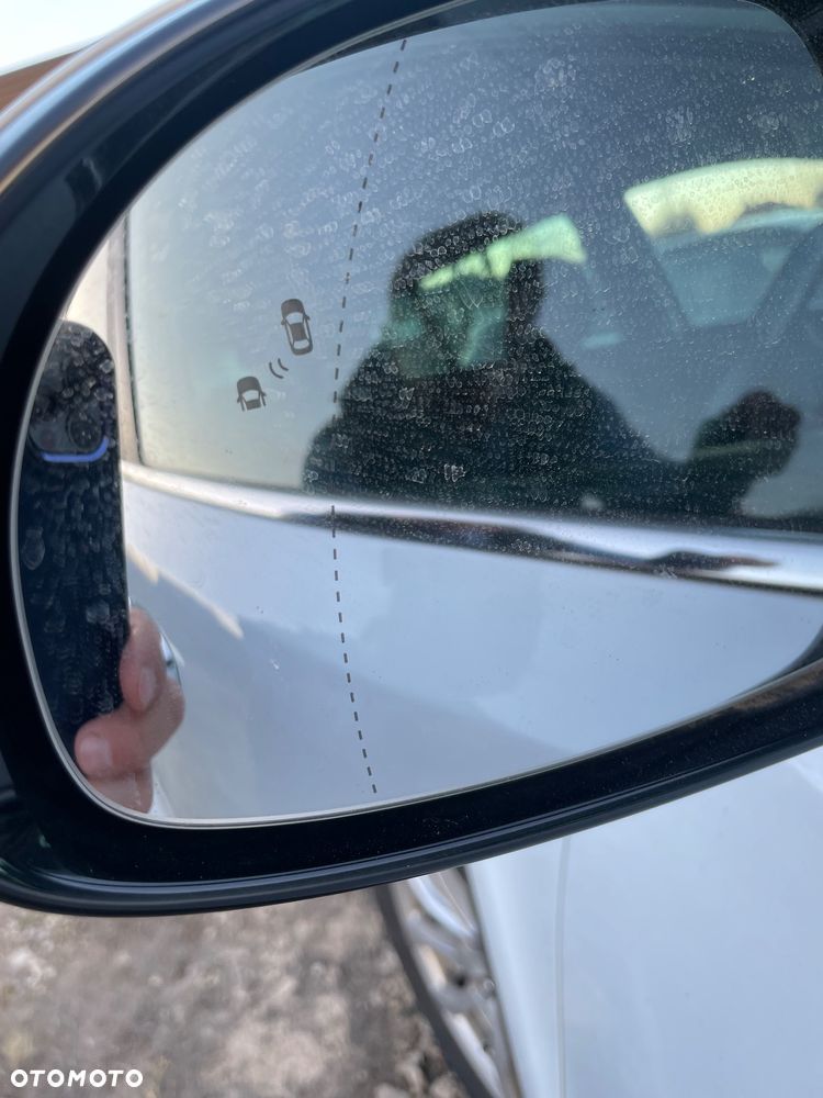 Kia Sportage 1.7 CRDI 2WD Dream-Team Edition - 27