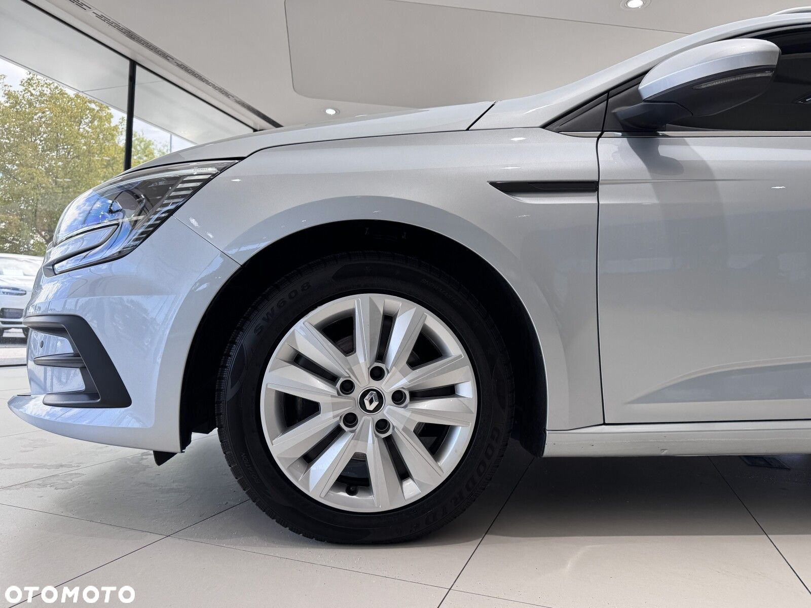 Renault Megane 1.3 TCe FAP Zen - 18