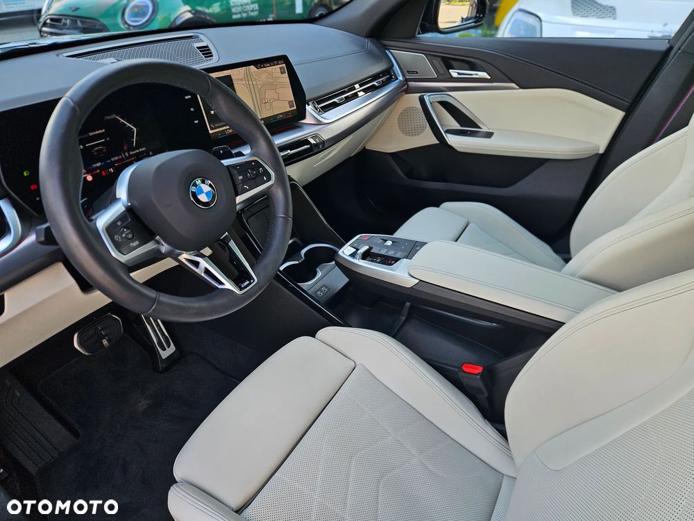 BMW X2 - 22