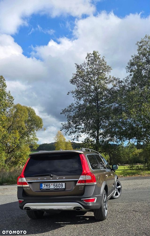 Volvo XC 70 - 3