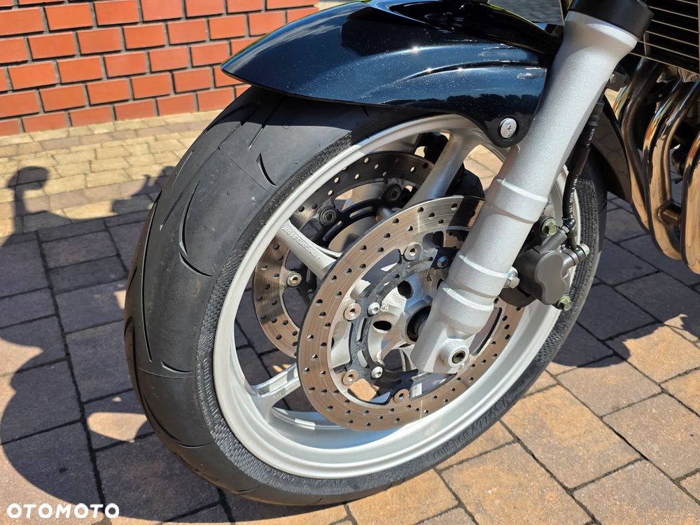 Yamaha FZ6 - 17