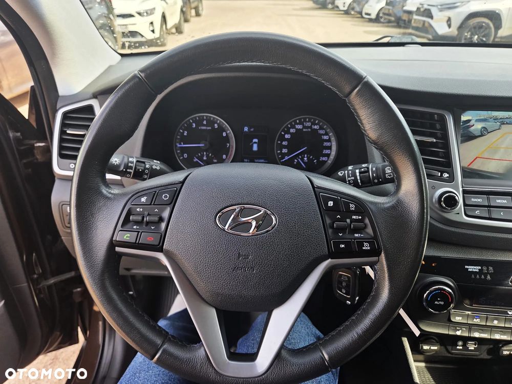 Hyundai Tucson 1.6 GDI BlueDrive Design 2WD - 29