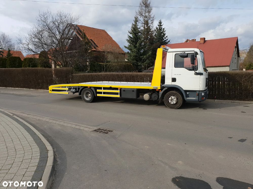 atego TGL volvo man NAJAZD zabudowa kunice - 15