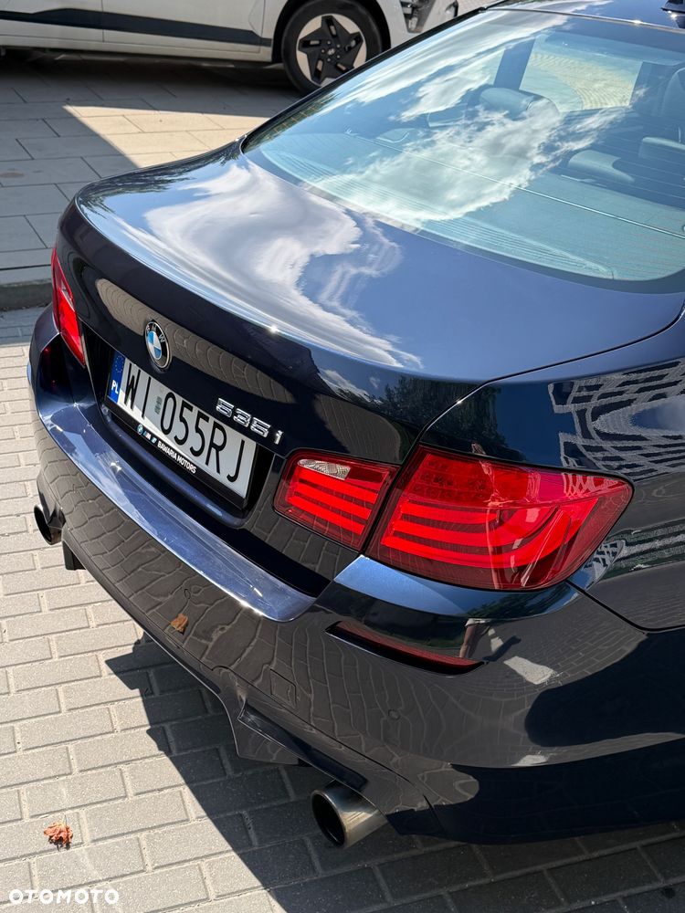 BMW Seria 5 535i xDrive - 7