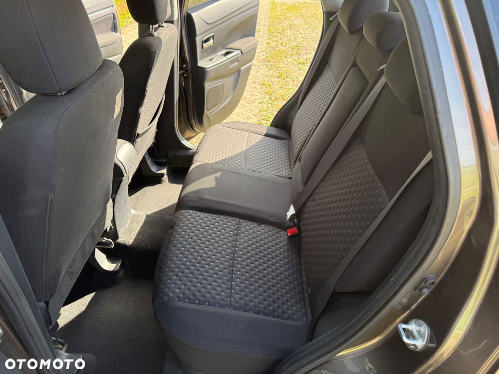 Mitsubishi ASX 1.8 DI-D 2WD Intense - 11