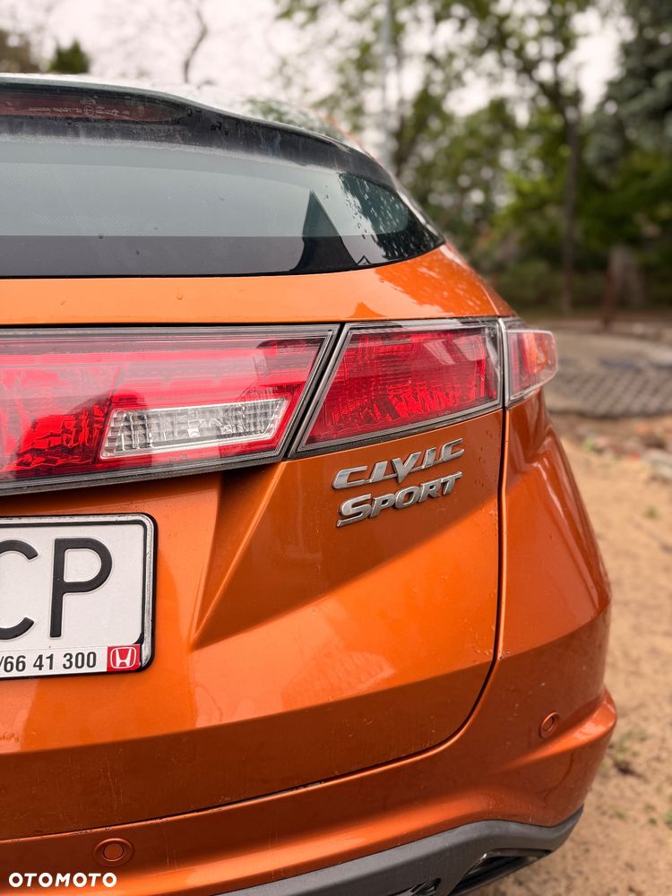 Honda Civic 1.8 Sport - 6