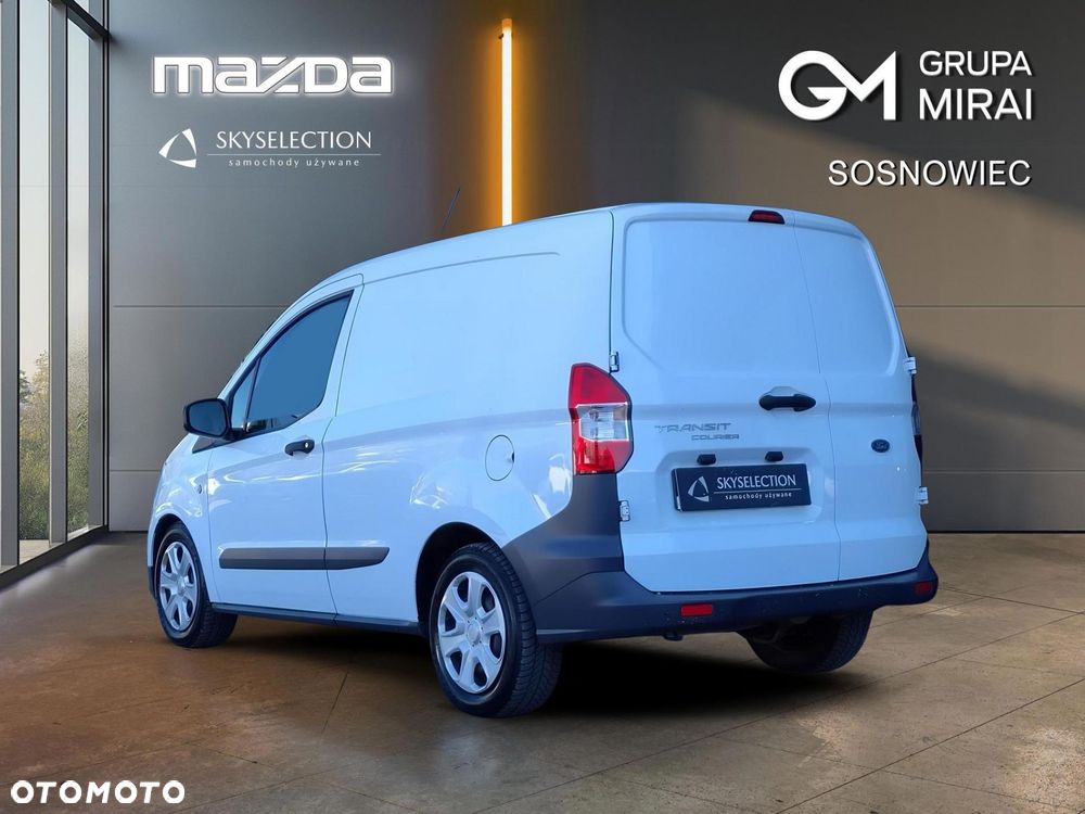 Ford Transit Courier - 3