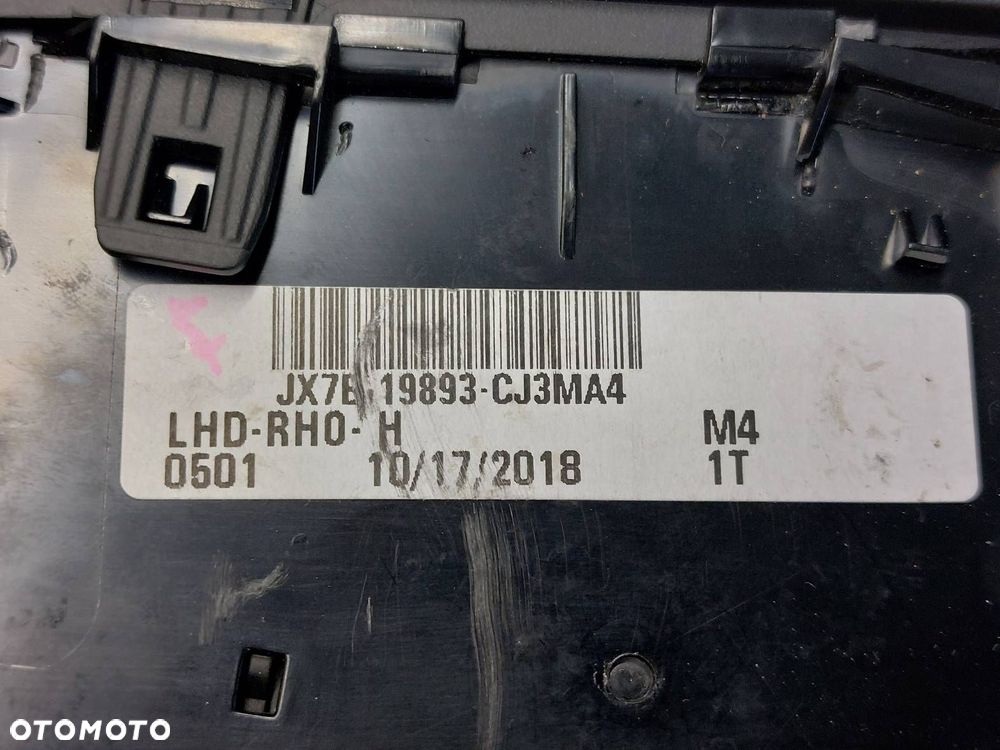 RAMKA LICZNIKA KRATKI NAWIEWU LISTWA OZDOBNA KONSOLI FORD FOCUS MK4 EU - 8